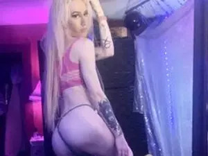 View HD scene named Halovalentine, 23 years old, blonde hair trans