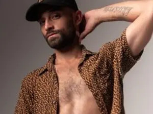 Stream full movie named LeoStorms, brunette hair male