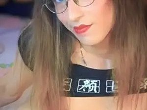 Play the uncut clip of BellaRoar, 30 years old, brown hair trans