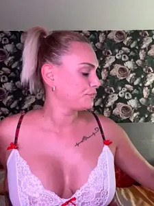 Stream the full movie called NatalieBlum Cam porn model from stripchat