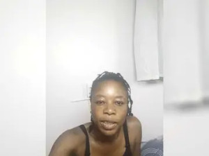 View HD clip called Sexykinyi Cam porn model from bongacams