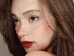 Watch the complete video titled MariaTagaki, 33 years old, brunette hair trans