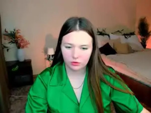 Play uncensored movie titled Moonvelle Cam porn model from chaturbate