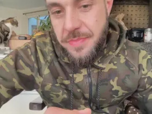 Enjoy watching uncensored movie called casadoswing2, 33 years old, male