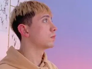 Enjoy watching full movie titled CharlieBrownie, 22 years old, colored hair male