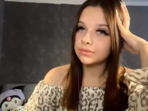 Enjoy watching the uncut video named Cammyalquicira Cam porn model from chaturbate
