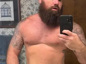 Stream complete clip of Beard69drip, 32 years old, brown hair male
