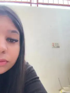 Enjoy watching the complete movie named Juliagosto Cam porn model from cam4