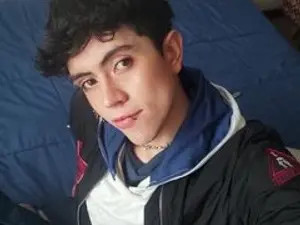 Play the hardcore clip of starboyxx, 25 years old, brunette hair male