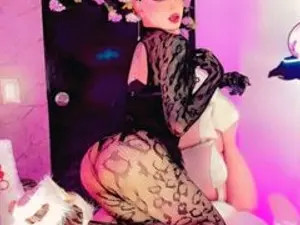 Watch the full clip named TinkBDSM, 24 years old, brown hair trans