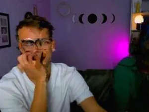 View this full scene of yudji-boy, male