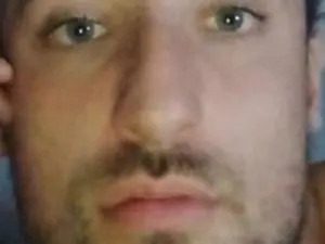 View this uncut video titled Bdoing18, 29 years old, brown hair male