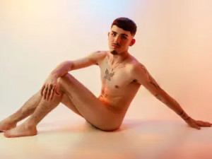 View complete movie of NikoStone, 21 years old, brunette hair male