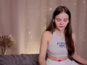 View full video of Dangerouss_lady Cam porn model from chaturbate