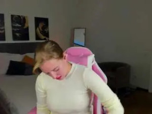 View this HD clip called Annagrees Cam porn model from camsoda