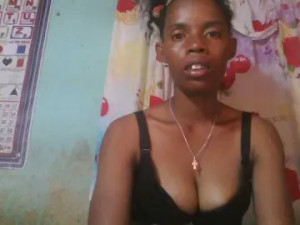 Stream the complete movie called Fanihsexy Cam porn model from bongacams