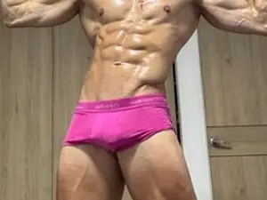 Watch the complete scene called DylanLenox, brown hair male