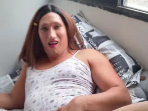 Play this complete video titled ThamyCortez, 36 years old, trans