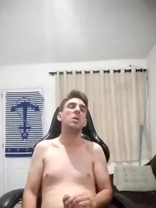 Stream full movie called Machohetero7, 32 years old, male