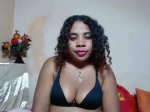 Enjoy watching this hardcore scene titled AlineEdena Cam porn model from bongacams