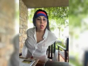 Play this complete clip named HamyQueen Cam porn model from bongacams