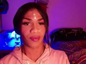 View this HD clip of sasha-hiilss, trans