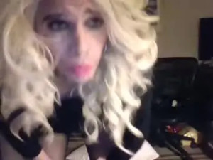 Enjoy watching the uncensored video called Daniellledancing Cam porn model from chaturbate