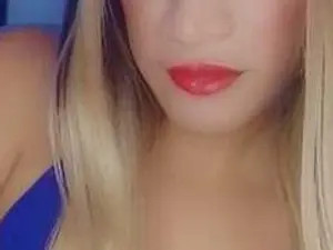 Stream the complete clip named Sharon_Emperatriz, 20 years old, blonde hair trans