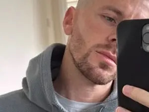 View this uncensored clip named DannyFreedom, 30 years old, brunette hair male