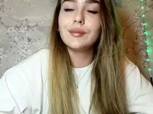 Watch the uncensored clip of Mickischmertz Cam porn model from camsoda