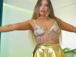 Enjoy watching complete movie called MariahBaily Cam porn model from bongacams