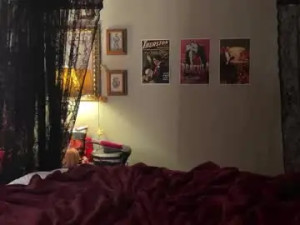 Play the hardcore movie of Frecklefacefreak Cam porn model from chaturbate