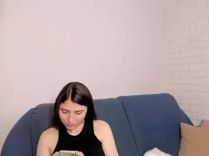 View the HD movie called KeikoWideman Cam porn model from stripchat