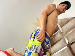 Watch this complete movie titled DamianCross, 21 years old, brunette hair male