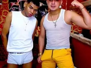Enjoy watching this complete clip of JHOVIPAIN, 18 years old, male