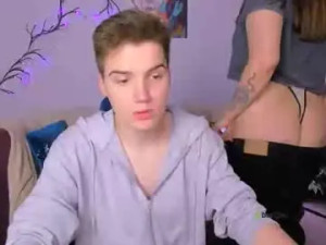 Play the HD scene of Veronica_bubble Cam porn model from chaturbate