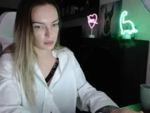 Watch this hardcore video titled Kriss5 Cam porn model from bongacams