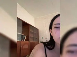 Play this complete video titled Krissstalik Cam porn model from bongacams