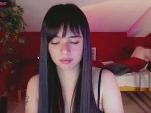 Play the complete clip of Hypequeen_ Cam porn model from chaturbate