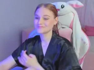 Watch this uncut video called Ariawell Cam porn model from chaturbate