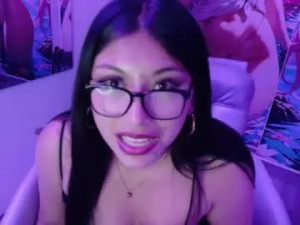 Enjoy watching the complete clip named Redberry_666 Cam porn model from chaturbate