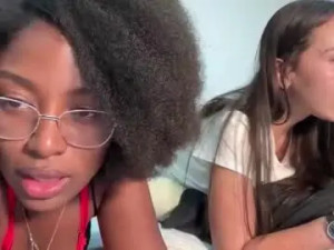 Watch the HD clip of Scarlettjadee Cam porn model from chaturbate