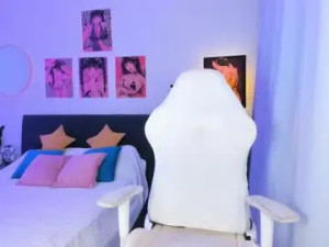 View the complete movie titled Lunagothgirl Cam porn model from chaturbate