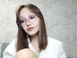 Watch the uncensored movie called Camillamantella Cam porn model from camsoda