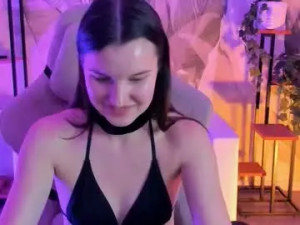 Play the full clip called Agatawillis Cam porn model from chaturbate