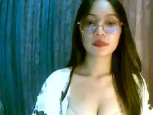 Play the uncut clip called Calla_freya Cam porn model from chaturbate