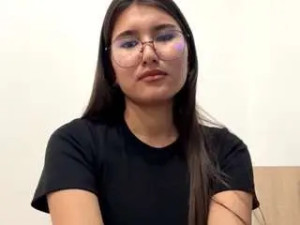 Play the full movie called Mellissavanstrander Cam porn model from camsoda