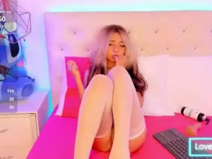 View the complete scene named Little_irene Cam porn model from chaturbate