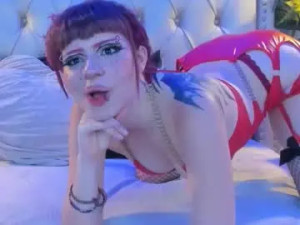 Play HD movie titled Nyssawoodd Cam porn model from chaturbate