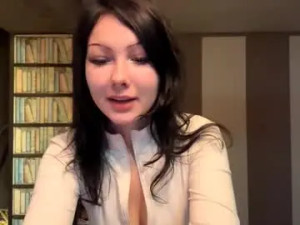 Play this uncensored clip of Velvet__night Cam porn model from chaturbate